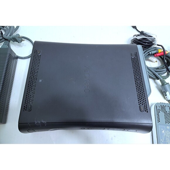 Microsoft Xbox 360 Elite Console Bundle Controllers Power Supply Cables Kinect - Picture 15 of 15